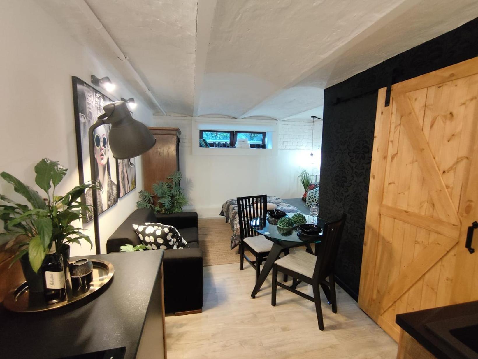 Przytulne Studio 4 Z Parkingiem Katowice Buitenkant foto